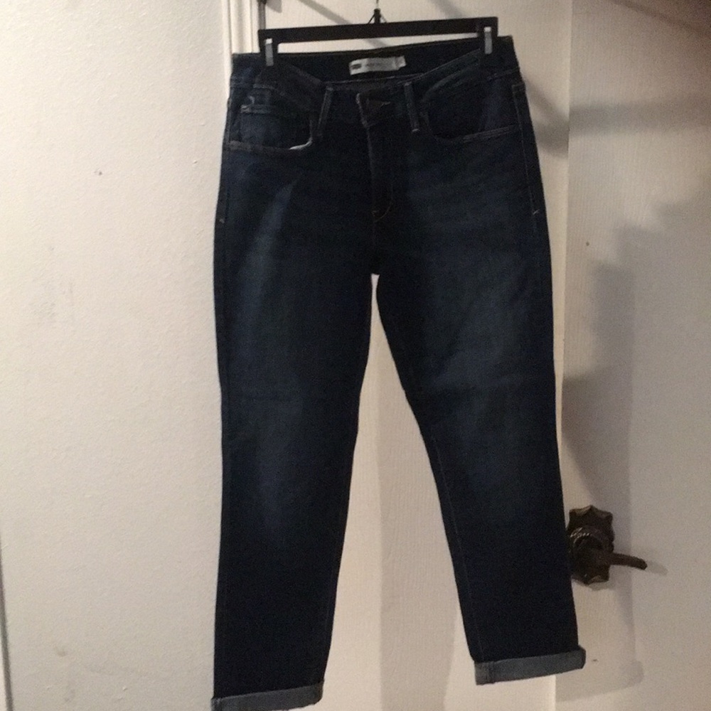 Levi jeans